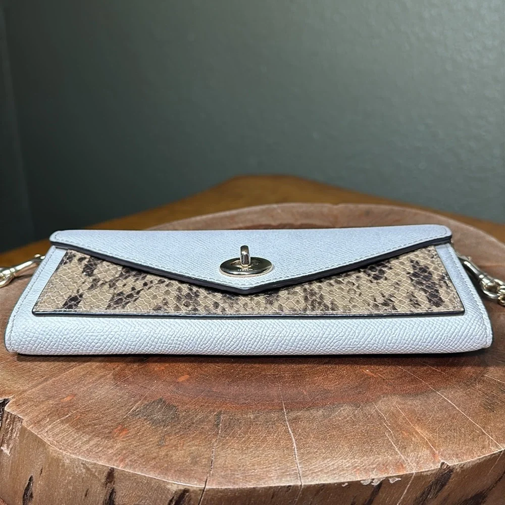 COACH Slim Turnlock Envelope Wallet With Chain - Picture 8 of 16